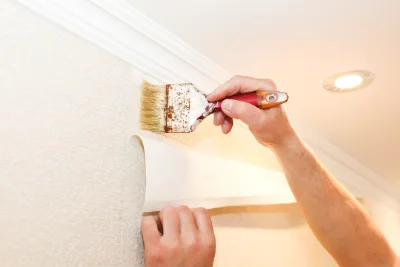 Pose de papier peint à la Bachellerie — revêtements muraux et toiles de verre